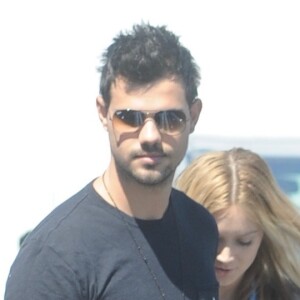 Taylor Lautner et Billie Lourd à West Hollywood, le 23 mars 2017