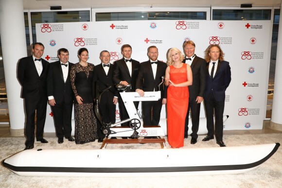 Gareth Wittstock (le frère de la princesse C. de Monaco) avec des invités - Dîner de gala "Riviera Water Bike Challenge" au Yacht Club de Monaco le 24 mars 2017. Le "Riviera Water Bike Challenge", la première course relais sur l'eau en son genre, se déroulera le 4 juin 2017. © Olivier Huitel / Pool restreint Monaco / Bestimage