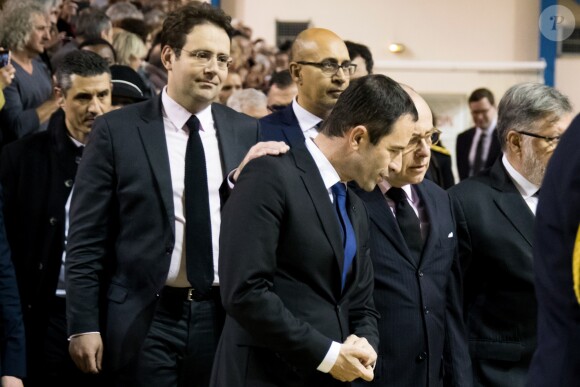 Matthias Fekl, Benoît Hamon et Bernard Cazeneuve - F. Hollande et de nombreux membres du gouvernement ont participé à un hommage républicain à Henri Emmanuelli à Mont-de-Marsan le 25 mars 2017.