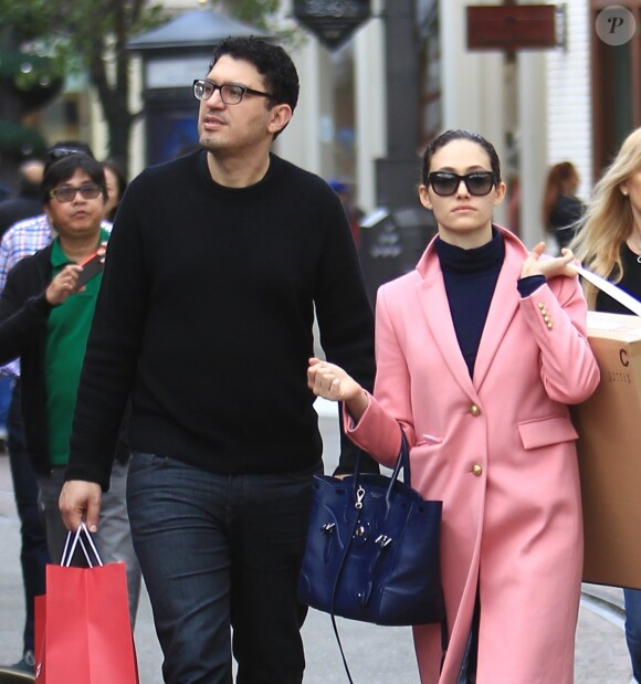 Exclusif - Emmy Possum en pleine séance de shopping avec son petit ami à Los Angeles Le 26 Novembre 2016