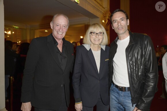 Pascal Desprez avec sa femme Mireille Darc et Anthony Delon - Générale de la pièce "Open Space" au théâtre de Paris le 11 mai 2015.