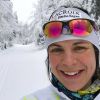 Anouk Faivre-Picon pose sur les pistes, quelques semaines avant son accouchement. Photo postée sur Instagram en mars 2017.