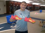 Aaron Hernandez : L'ex-star de la NFL accusé de meurtre, jugé non coupable !