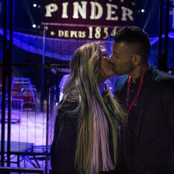 Semi-exclusif - Loana Petrucciani et son compagnon Phil Storm avant la représentation du cirque Pinder pour une soirée spéciale "Soupe En Scène" imaginée par le Chef Fabrice Bonnot au profit de l'association lyonnaise le foyer notre-dame des sans-abri, à Lyon, France, le 12 avril 2017. © Agence/Bestimage