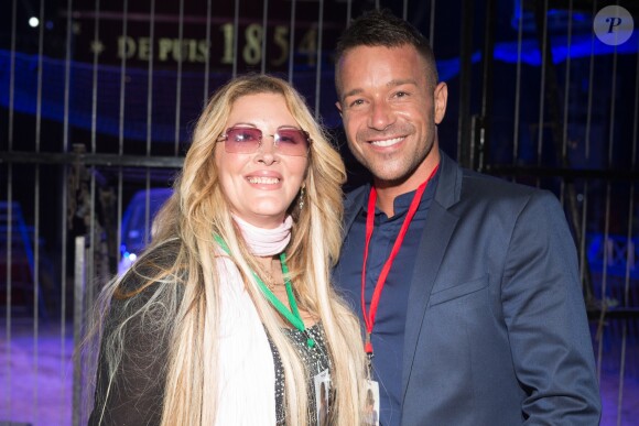 Semi-exclusif - Loana Petrucciani et son compagnon Phil Storm avant la représentation du cirque Pinder pour une soirée spéciale "Soupe En Scène" imaginée par le Chef Fabrice Bonnot au profit de l'association lyonnaise le foyer notre-dame des sans-abri, à Lyon, France, le 12 avril 2017. © Agence/Bestimage