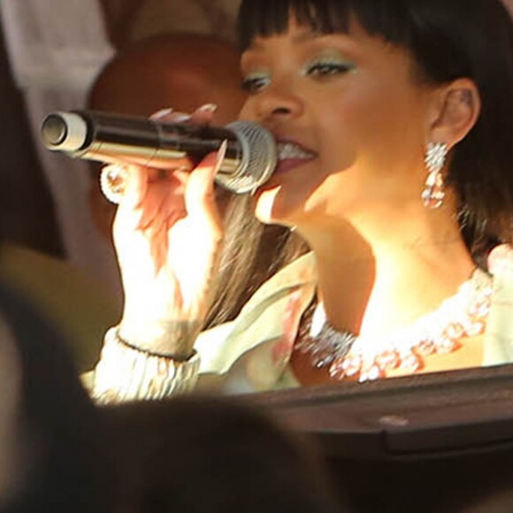 Rihanna au magasin éphémère de FENTY PUMA by Rihanna à Los Angeles, le 18 avril 2017.