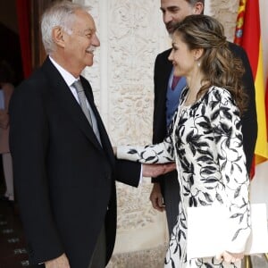 Le roi Felipe VI et la reine Letizia d'Espagne présidaient à la cérémonie du prix Cervantes à l'université d'Alcala de Henares, le 20 avril 2017.