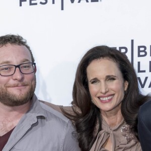 James Adomian, Andie MacDowell et Chris O'Dowd à l'After Party For Love After Love lors du Festival du Film Tribeca 2017 au théâtre SVA à New York, le 22 avril 2017