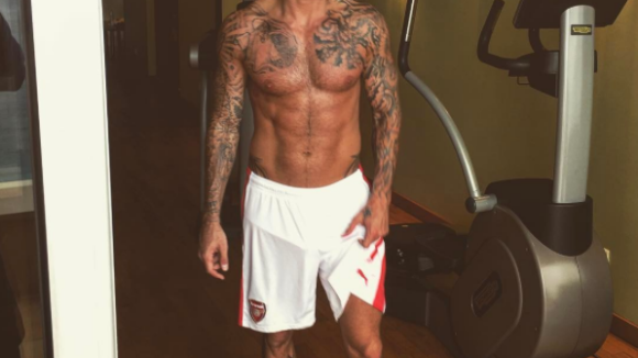 Photo M Pokora Torse Nu Sur Sc ne Avril 2017 Ode Purepeople Photo M Pokora Torse Nu Sur Sc ne Avril 2017 Ode Purepeople