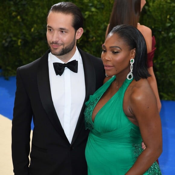 Serena Williams et son fiancé  Alexis Ohanian au MET gala organisé au Metropolitan Museum of Art de New York le 1er mai 2017.