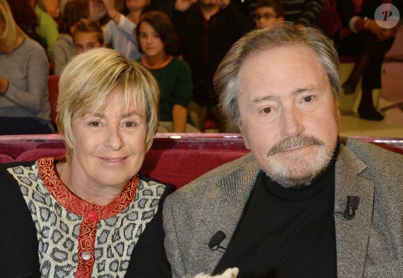 Victor Lanoux et sa femme Véronique Langlois - Enregistrement de l'émission "Vivement Dimanche" diffusée le 16 novembre 2014 sur France 2.