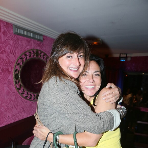 Semi-exclusif - Nathalie André, Sandra Zeitoun de Matteis (robe Ungaro) - Sandra Zeitoun de Matteis fête son 44ème anniversaire au "Fidèle", à Paris, le 4 mai 2017.