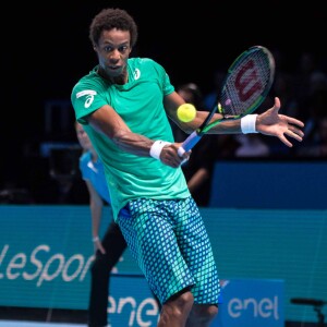 Gaël Monfils s'incline face à Dominic Thiem lors du Barclays ATP World Tour Finals à Londres le 15 novembre 2016.