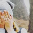 Emily VanCamp s'est fiancée à Joshua Bowman - Photo publiée sur Instagram le 12 mai 2017