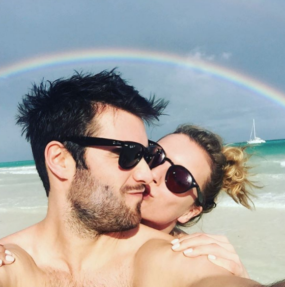 Emily VanCamp et Joshua Bowman en vacances au mois de décembre 2016 - Photo publiée sur Instagram