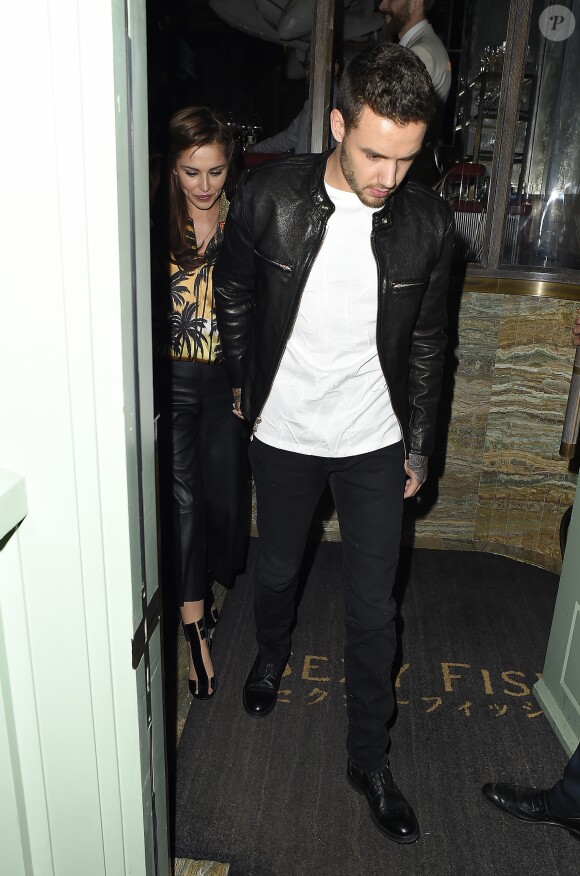 Cheryl Cole (ex Fernandez-Versini) à la sortie du restaurant Sexy Fish avec son petit-ami Liam Payne à Londres, le 12 avril 2016.