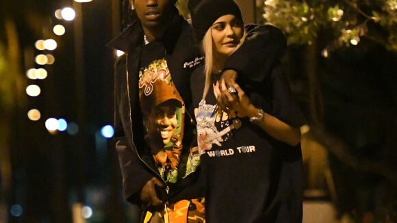 Kylie Jenner : Son chéri Travis Scott arrêté, leur romance prend un virage