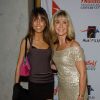 Olivia Newton-John et sa fille Chloe Lattanzi au Regent Beverly Hotel de Los Angeles, le 24 janvier 2004