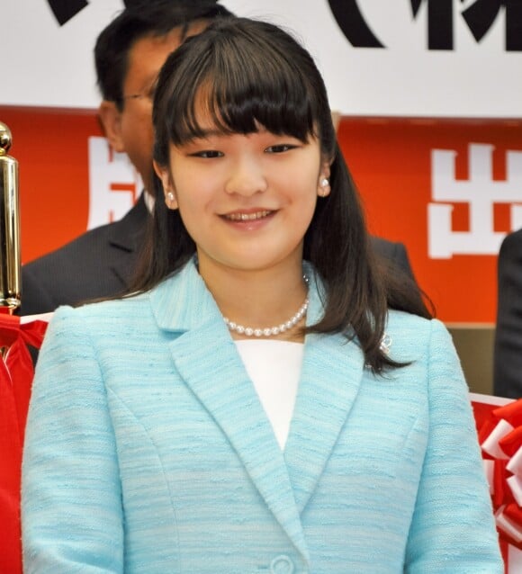 La princesse impériale Mako d'Akishino lors du 21e Salon du livre de Tokyo le 2 juillet 2014