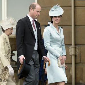 Le prince William et Kate Middleton, duchesse de Cambridge, lors de la première garden party de 2017 dans les jardins du palais de Buckingham, le 16 mai 2017 à Londres.