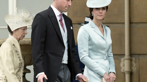 Kate Middleton : Lumineuse pour la 1re garden party, mais un peu angoissée...