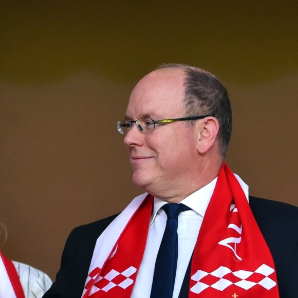Dmitri Rybolovlev et le prince Albert II de Monaco heureux lors de la victoire (2-0, contre l'AS Saint-Etienne) et du sacre de l'AS Monaco, sacré champion de France le 17 mai 2017 au Stade Louis-II © Bruno Bebert/Bestimage