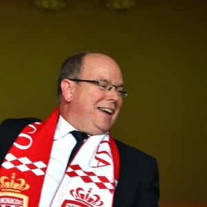 Le prince Albert II de Monaco très heureux lors de la victoire (2-0, contre l'AS Saint-Etienne) et du sacre de l'AS Monaco, sacré champion de France le 17 mai 2017 au Stade Louis-II © Bruno Bebert/Bestimage