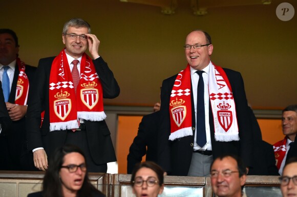 Dmitri Rybolovlev et le prince Albert II de Monaco heureux lors de la victoire (2-0, contre l'AS Saint-Etienne) et du sacre de l'AS Monaco, sacré champion de France le 17 mai 2017 au Stade Louis-II © Bruno Bebert/Bestimage