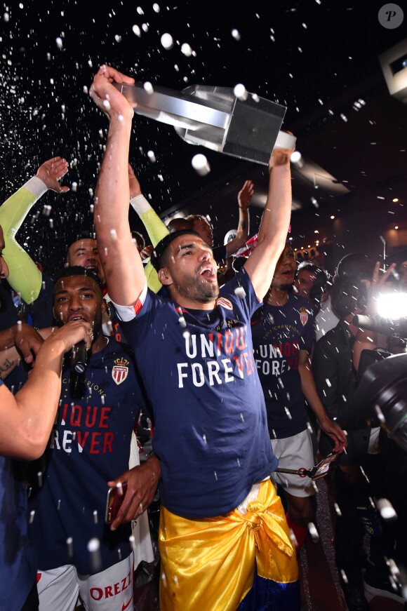 Les joueurs de l'AS Monaco ont fêté leur titre de champions de France de Ligue 1 à l'issue du match contre l'AS Saint-Etienne (2-0) le 17 mai 2017 au Stade Louis-II. © Bruno Bebert/Bestimage