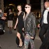 Cara Delevingne, Jeremy Scott et Lily Donaldson se rendent à la soirée d'ouverture de la plage Magnum Cannes. Cannes, le 18 mai 2017.