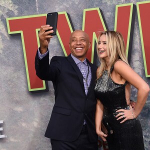 Russell Simmons et Amy Shields (selfie) à la première de la série 'Twin Peaks' à l'hôtel Ace à Los Angeles, le 19 mai 2017 © Chris Delmas/Bestimage