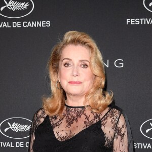 Catherine Deneuve - Le Festival de Cannes et le groupe Kering organisent le dîner de la présidence en l'honneur du programme "Women in Motion", qui récompense les femmes de l'industrie du cinéma lors du 70ème Festival International du Film de Cannes, France, le 21 mai 2017. © Kering/Bestimage