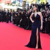 Marion Cotillard à la montée des marches de la soirée du 70ème Anniversaire du Festival International du Film de Cannes, le 23 mai 2017. © Giancarlo Gorassini/Bestimage