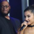 Arianna Grande chante au "Jimmy Kimmel Live" à Los Angeles le 13 mai 2016.