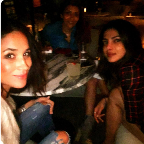 Meghan Markle et Priyanka Chopra, photo "TBT" partagée par Meghan sur Instagram en décembre 2016.