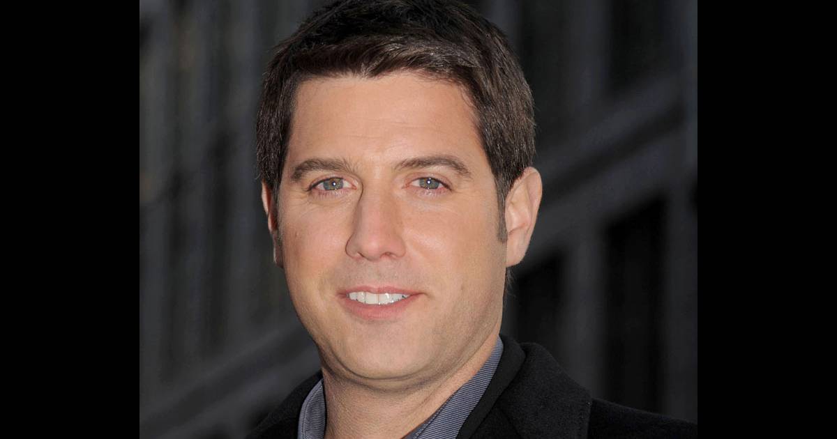 Qu' Est Devenu Le Groupe Il Divo Sébastien Izambard (chanteur pop français) du groupe Il Divo à New-York