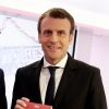 Exclusif - Cyril Viguier, Emmanuel Macron - Le candidat du mouvement "En Marche !", Emmanuel Macron, invité de l'émission "Territoires d'Infos" présenté par Cyril Viguier sur la chaine Public Sénat, au Sénat, à Paris, France le 11 avril 2017. © Dominique Jacovides/Bestimage