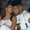 Estelle Mossely (enceinte) et son compagnon Tony Yoka lors de la conférence de presse de l'événement boxe ''La Conquête'' au siège de Canal + à Issy-les-Moulineaux, le 1er juin 2017.