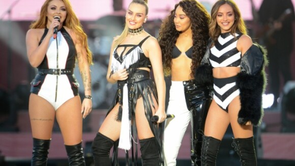 Little Mix suscite la polémique à Manchester, lors du concert hommage