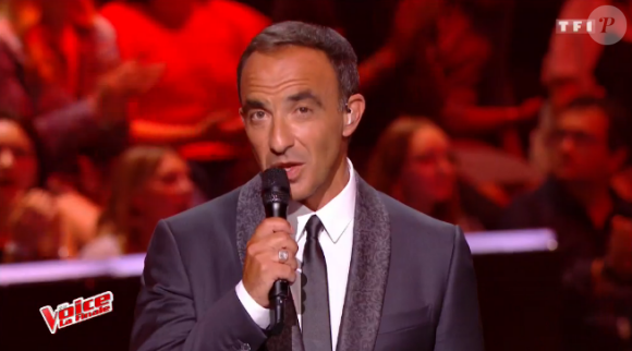 Nikos Aliagas lors de la finale de The Voice 6, le 10 juin 2017 sur TF1.