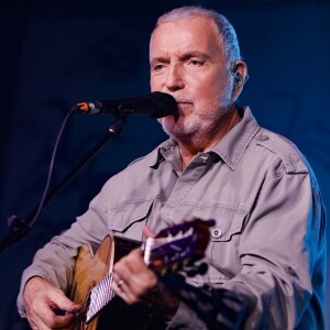 Bernard Lavilliers en concert lors du 1er Printemps des Nuits du Sud à Vence, France, le 30 mars 2017. © JLPPA/Bestimage