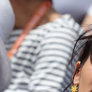 Erika Moulet dans les tribunes des Internationaux de Tennis de Roland Garros à Paris le 7 juin 2017 © Cyril Moreau-Dominique Jacovides/Bestimage