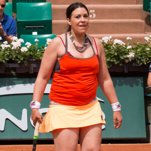 Marion Bartoli participe au tournoi des légendes à Roland-Garros le 7 juin 2017.