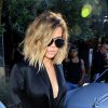 Khloé Kardashian quittent un restaurant après le déjeuner à Los Angeles le 20 avril 2017.