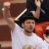 Kev Adams - People dans les tribunes lors de la finale homme des Internationaux de Tennis de Roland-Garros à Paris le 11 juin 2017. © Dominique Jacovides-Cyril Moreau/Bestimage