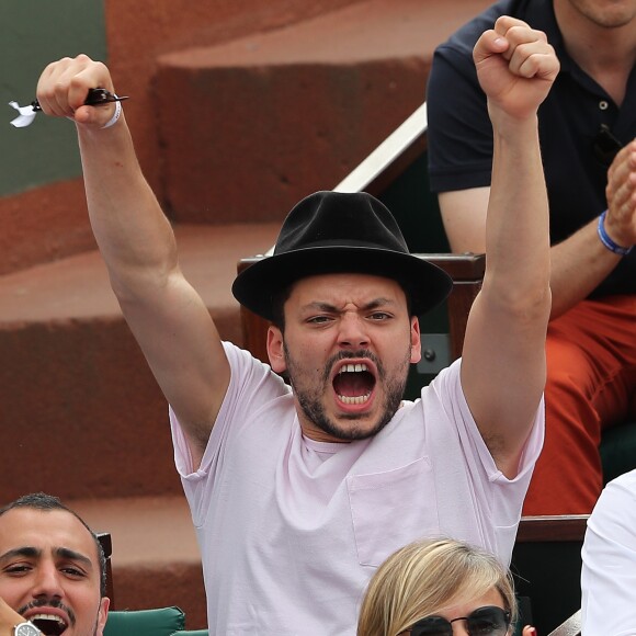 Kev Adams - People dans les tribunes lors de la finale homme des Internationaux de Tennis de Roland-Garros à Paris le 11 juin 2017. © Dominique Jacovides-Cyril Moreau/Bestimage