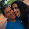 Rudi Garcia, entraîneur de l'OM, et sa compagne Francesca Brienza (alias "La Brienzina) en vacances sur l'île Maurice en juin 2017, posant devant la terre de sept couleurs de Chamarel. Photo Instagram @brienzina