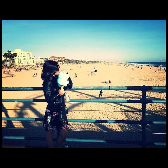 Alizée poste une photo de sa fille Annily, 12 ans, sur Instagram, le 28 avril 2017.