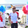 Exclusif - Paul Belmondo participe au Triathlon international de Deauville – Hoka One One, le 24 juin 2017. © Giancarlo Gorassini / Bestimage
