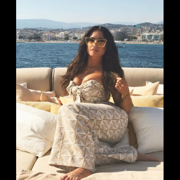 Demi Lovato sur un bateau à Cannes, le 23 juin 2017